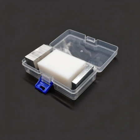 Набор тел равной массы (сталь, алюминий, пластик) бруски